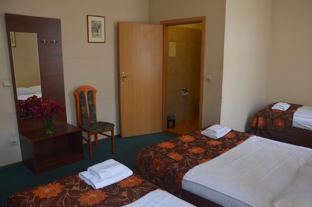 Abel Hostel Cracovie Extérieur photo